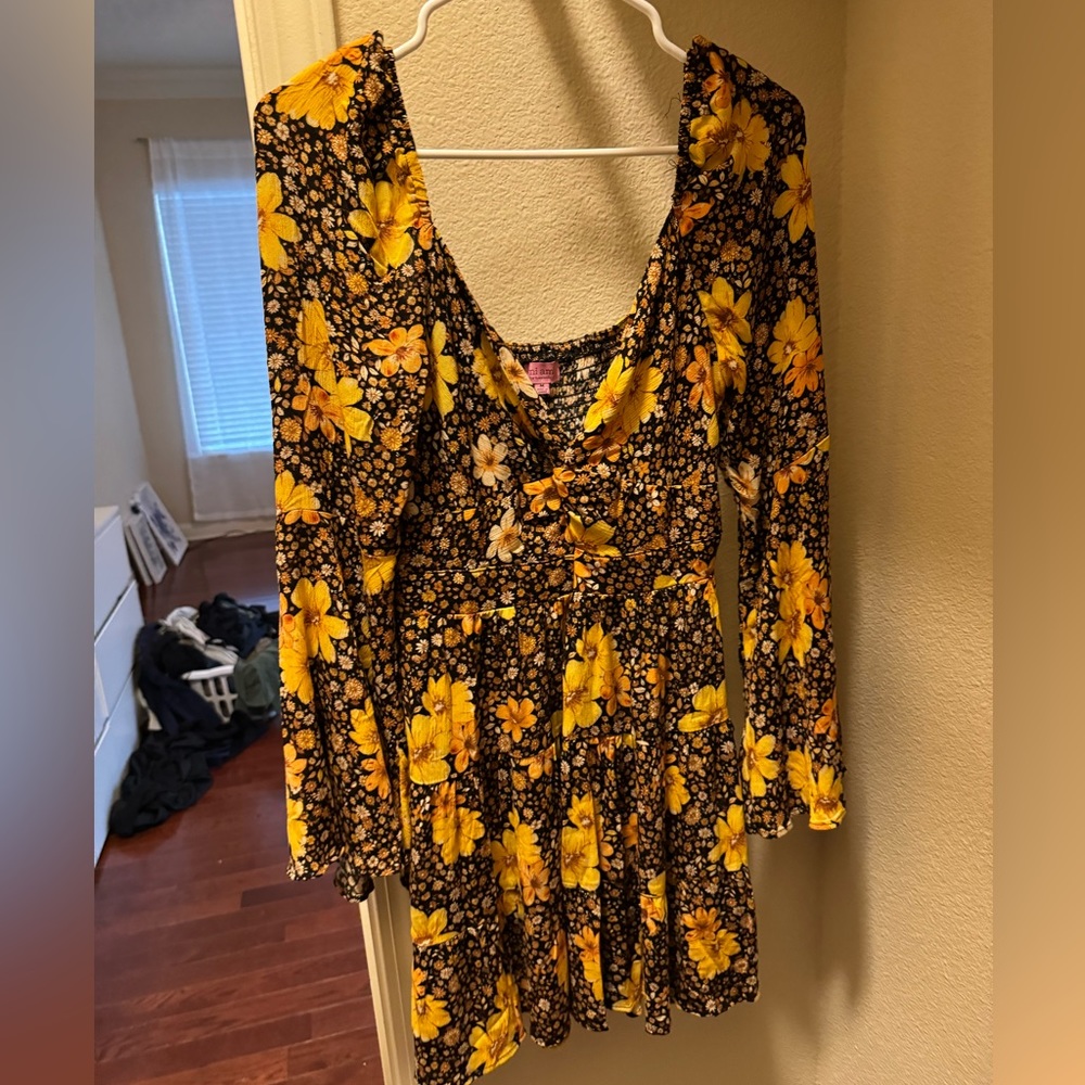 Mini sundress long sleeve